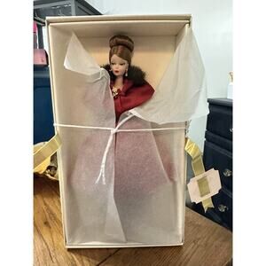 2001 Ravishing in Rouge Silkstone Barbie Doll FAO Schwarz Exclus. Red Dress New